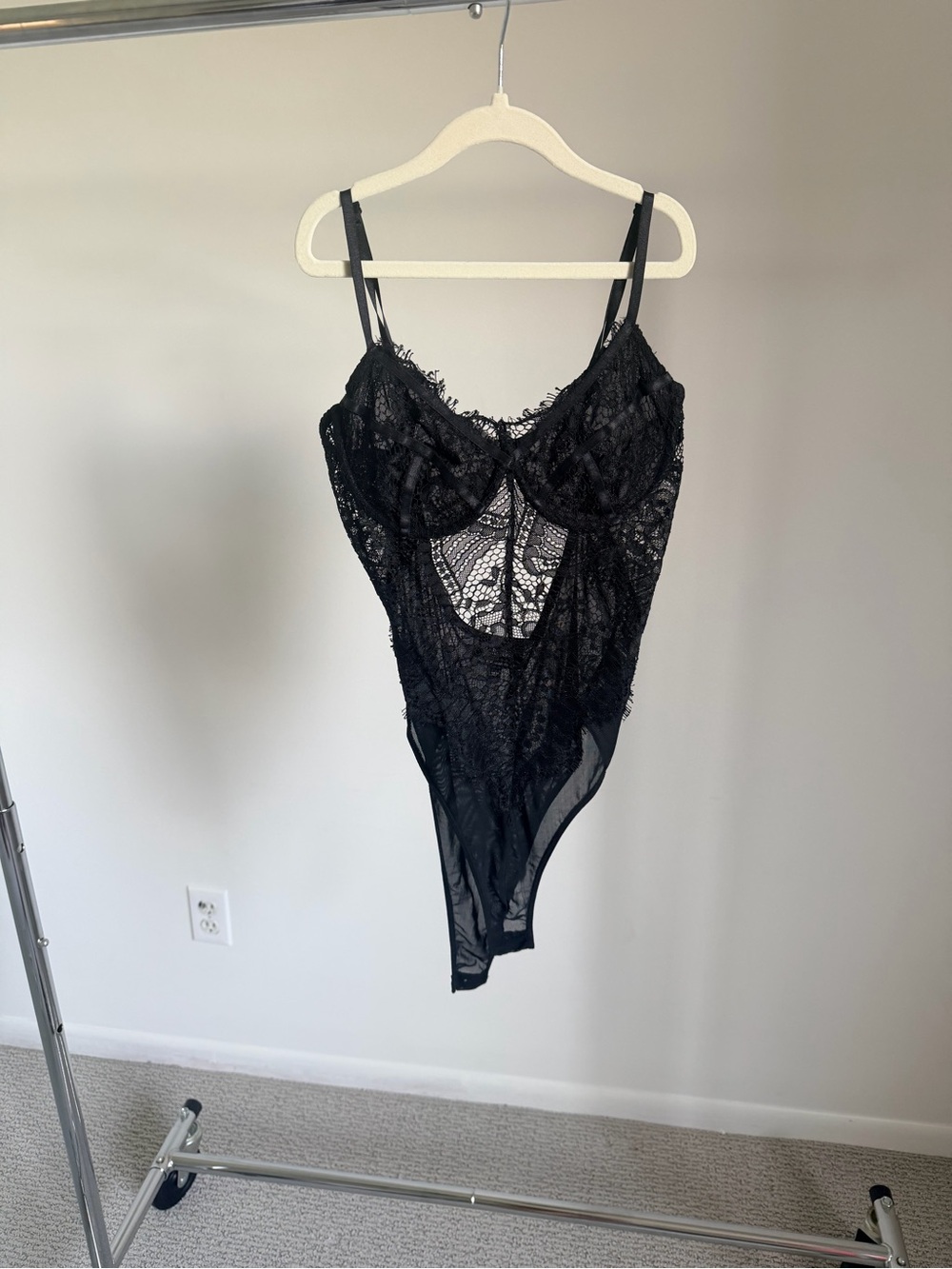 NWOT BARDOT Black Lace Bodysuit with Underwire Support